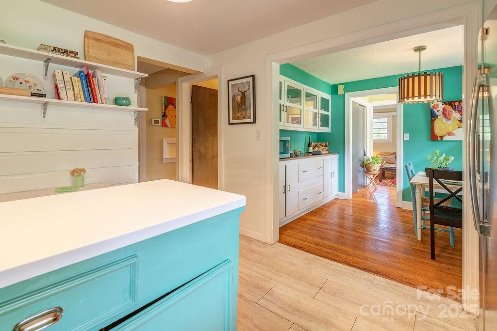 15 Valle Vista Drive Asheville NC 28804