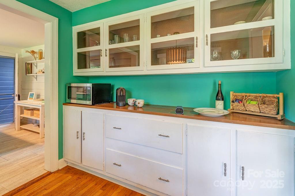 15 Valle Vista Drive Asheville NC 28804