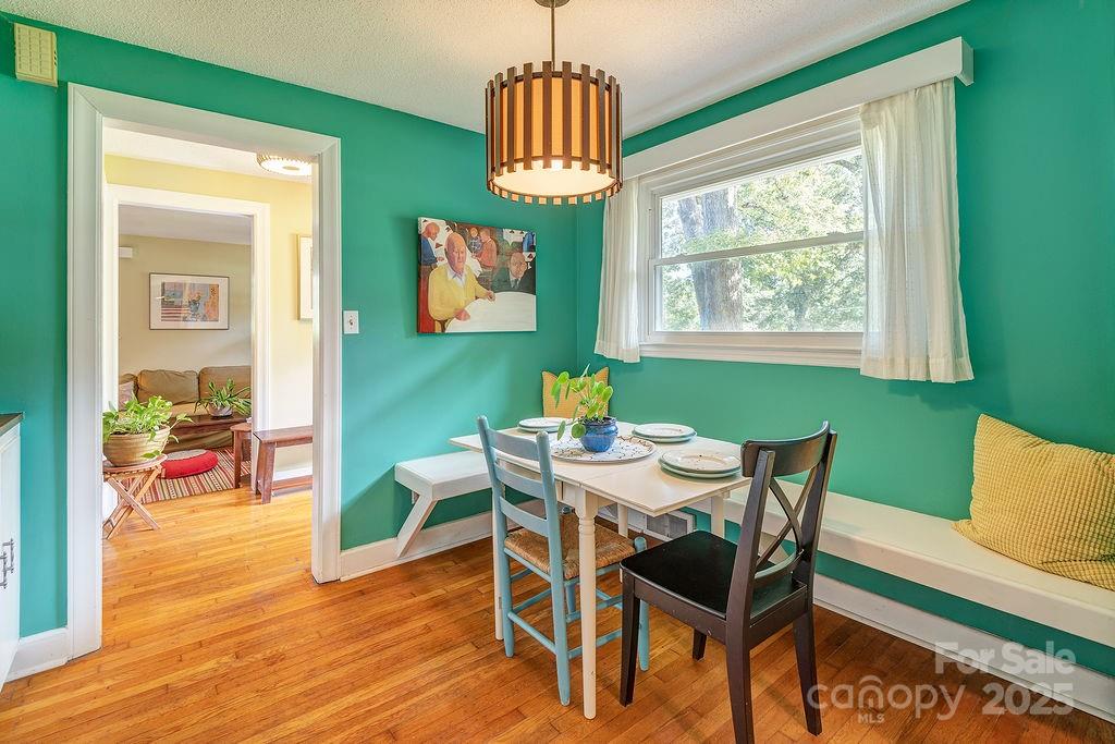 15 Valle Vista Drive Asheville NC 28804