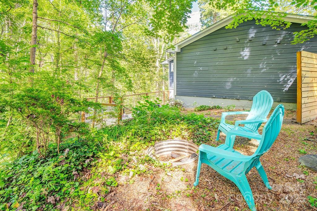 15 Valle Vista Drive Asheville NC 28804