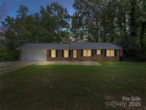 263 Blanton Street Columbus NC 28722