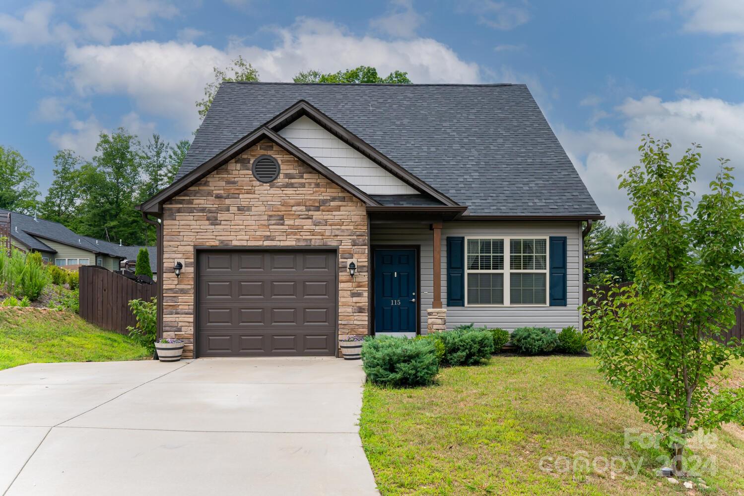 115 Water Leaf Drive Weaverville NC 28787