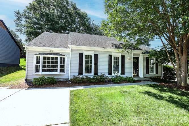 14011 Eden Court Pineville NC 28134