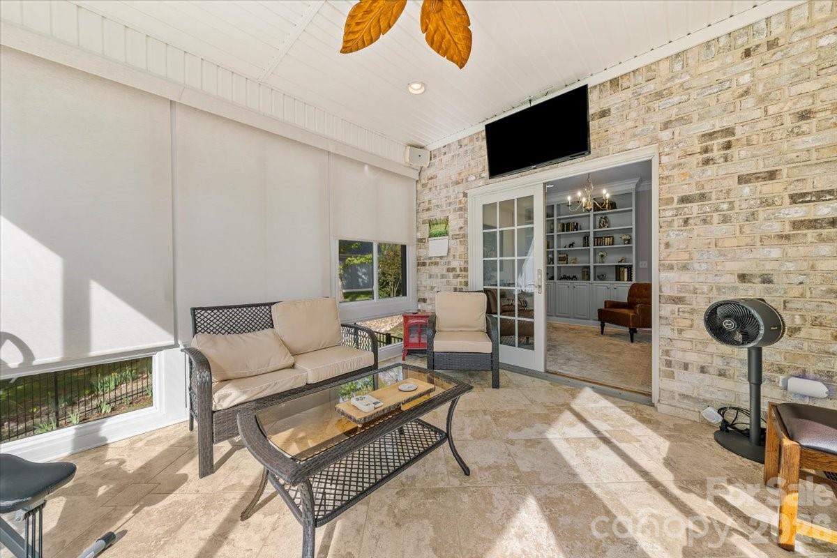 135 Harbor Drive W Lexington NC 27292