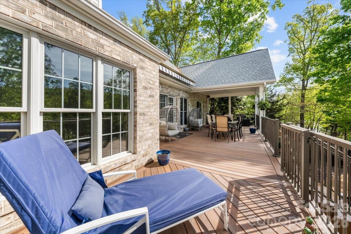 135 Harbor Drive W Lexington NC 27292