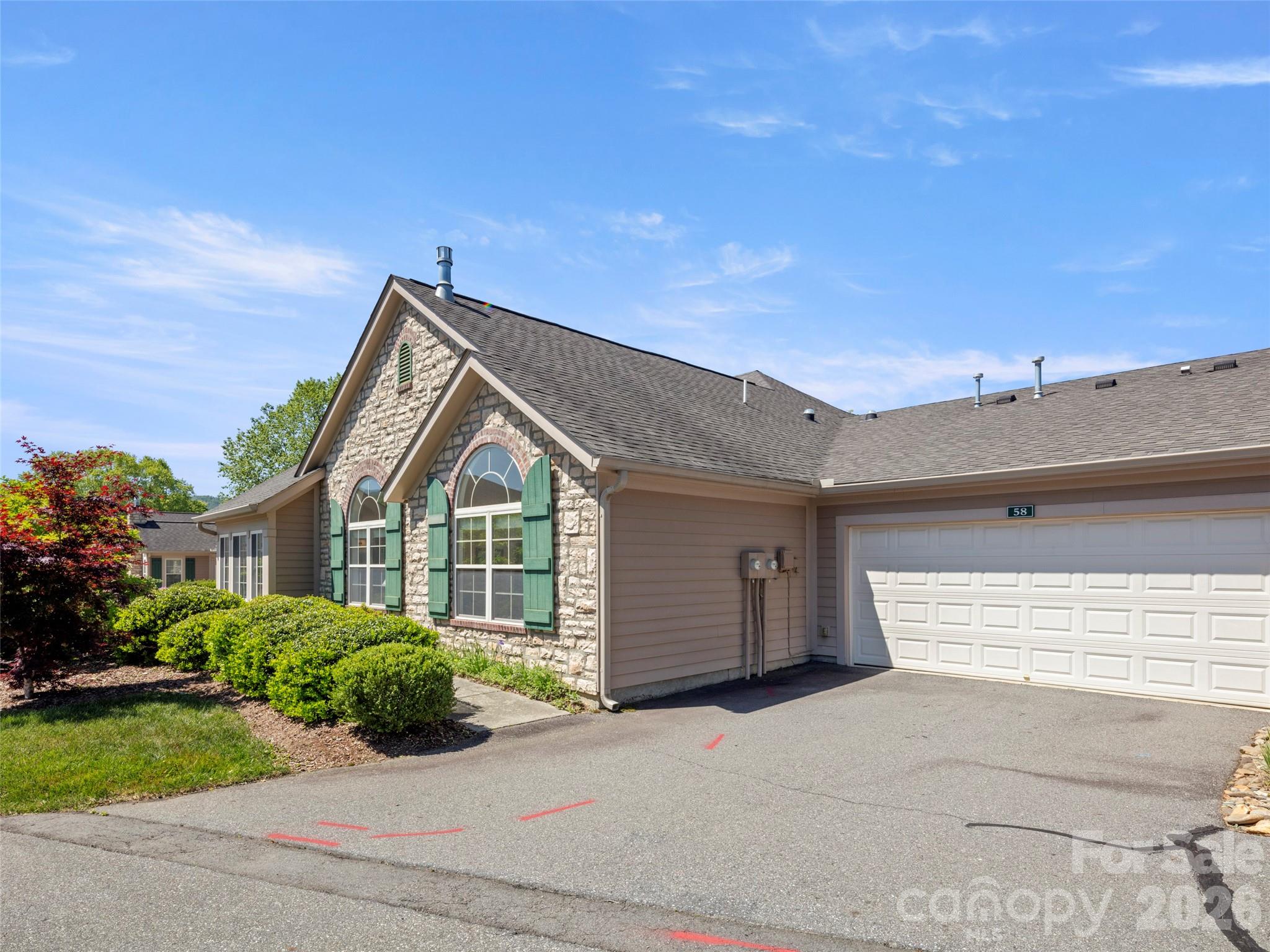58 Mountain Meadow Circle Weaverville NC 28787