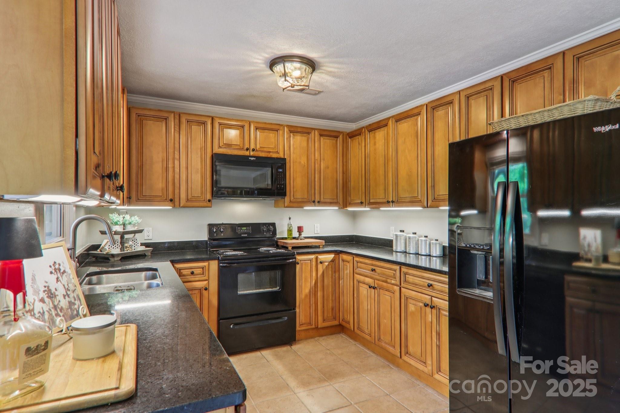 416 S Cherokee Avenue Black Mountain NC 28711