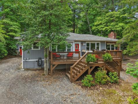 416 S Cherokee Avenue Black Mountain NC 28711