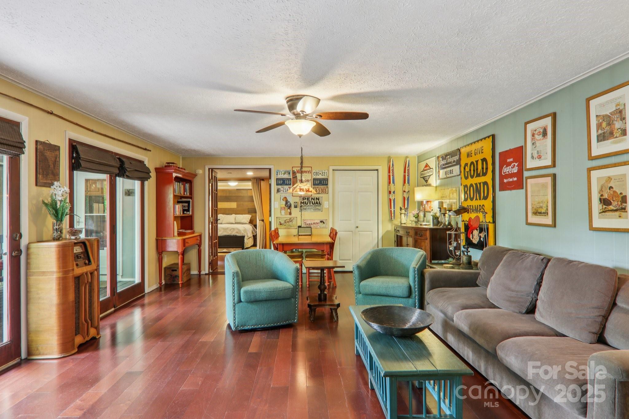 416 S Cherokee Avenue Black Mountain NC 28711