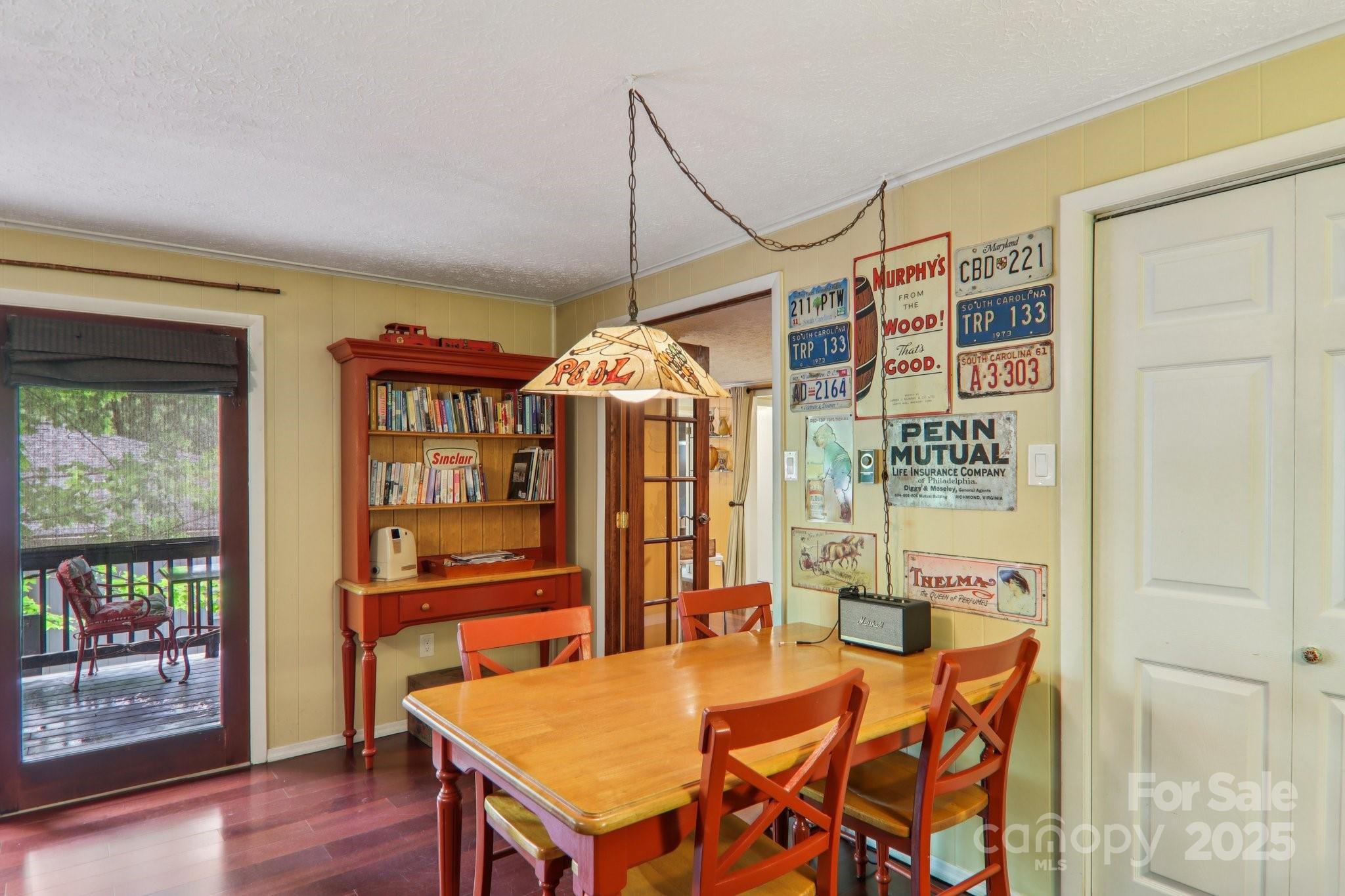 416 S Cherokee Avenue Black Mountain NC 28711