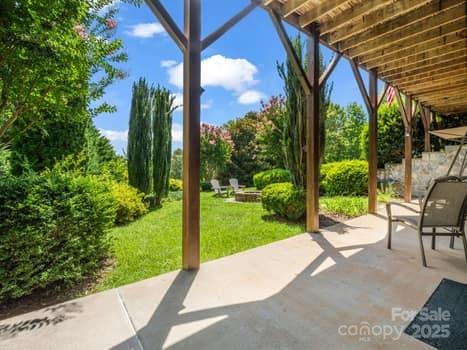 202 Panorama Drive Nebo NC 28761