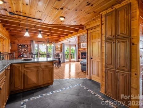202 Panorama Drive Nebo NC 28761
