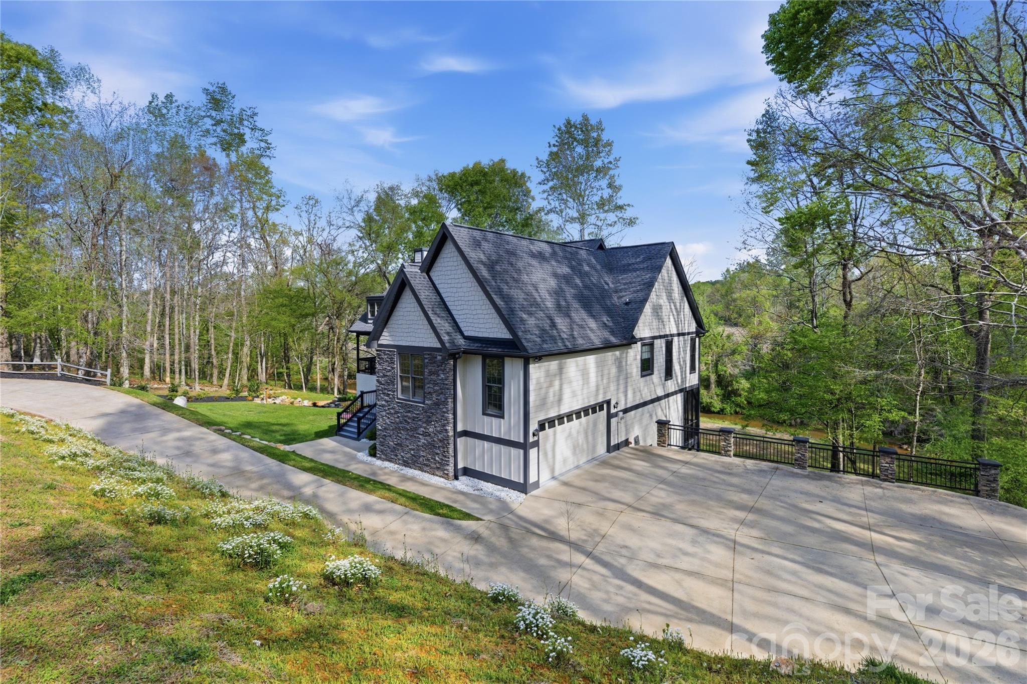 34 W Rambling Creek Tryon NC 28782