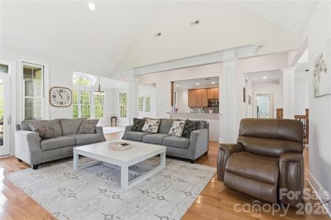 34 W Rambling Creek Tryon NC 28782