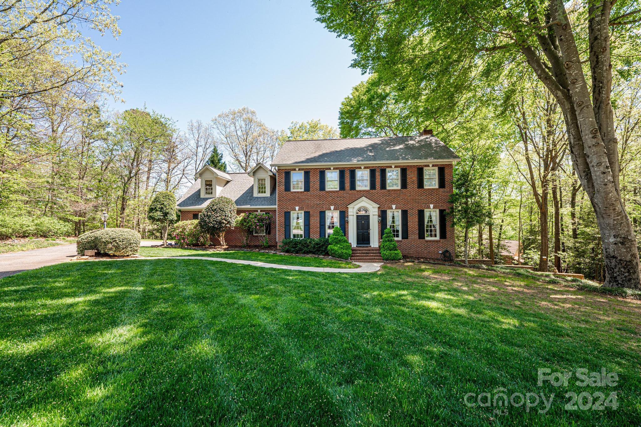 121 Windjammer Court Taylorsville NC 28681