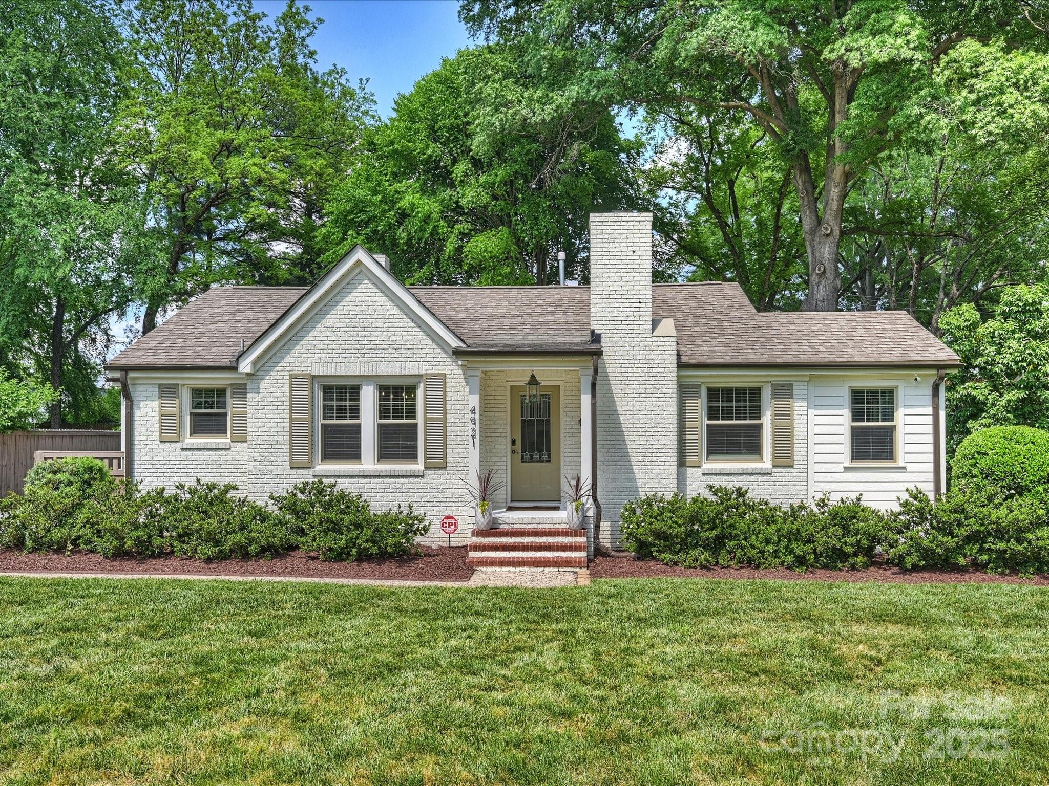 4921 Doris Avenue Charlotte NC 28205