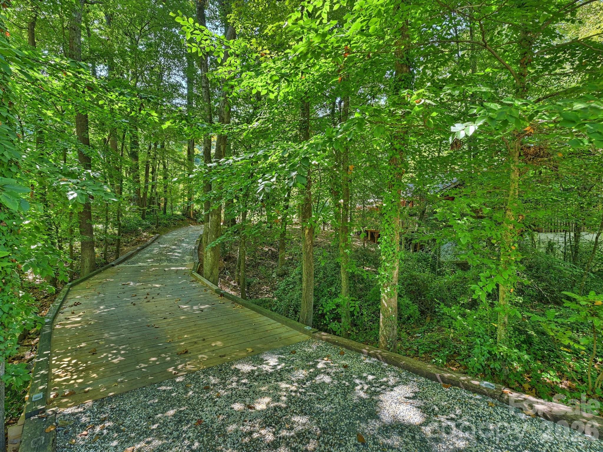 5624 Glenkirk Road Charlotte NC 28210