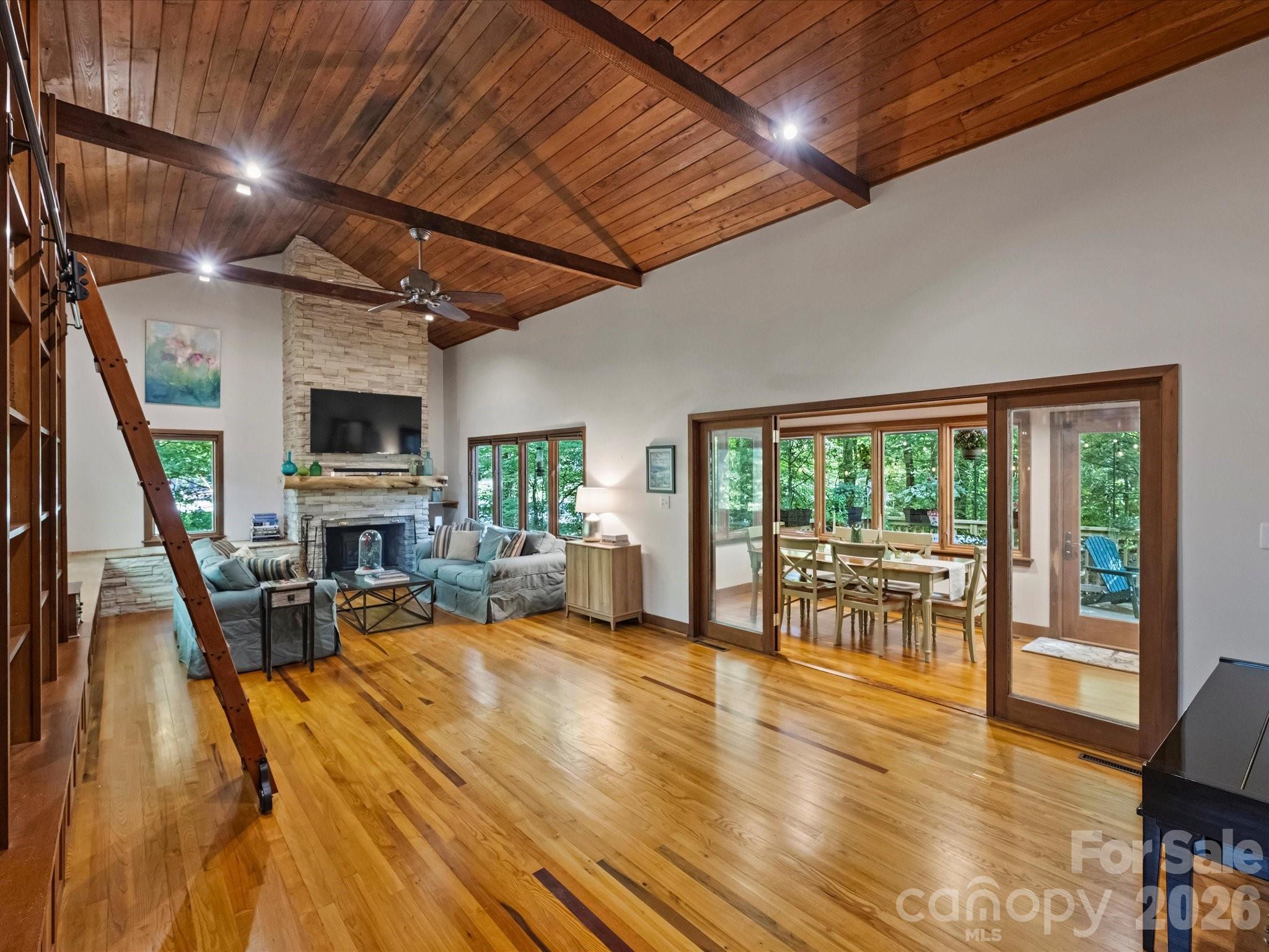 5624 Glenkirk Road Charlotte NC 28210