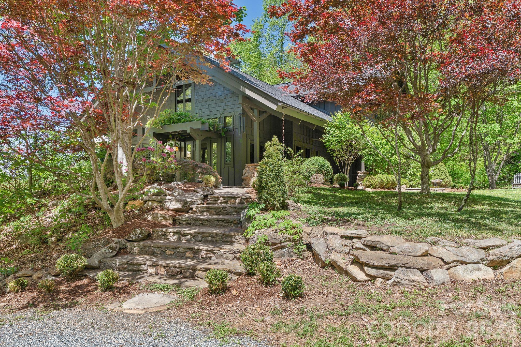 144 Pegg Road Barnardsville NC 28709