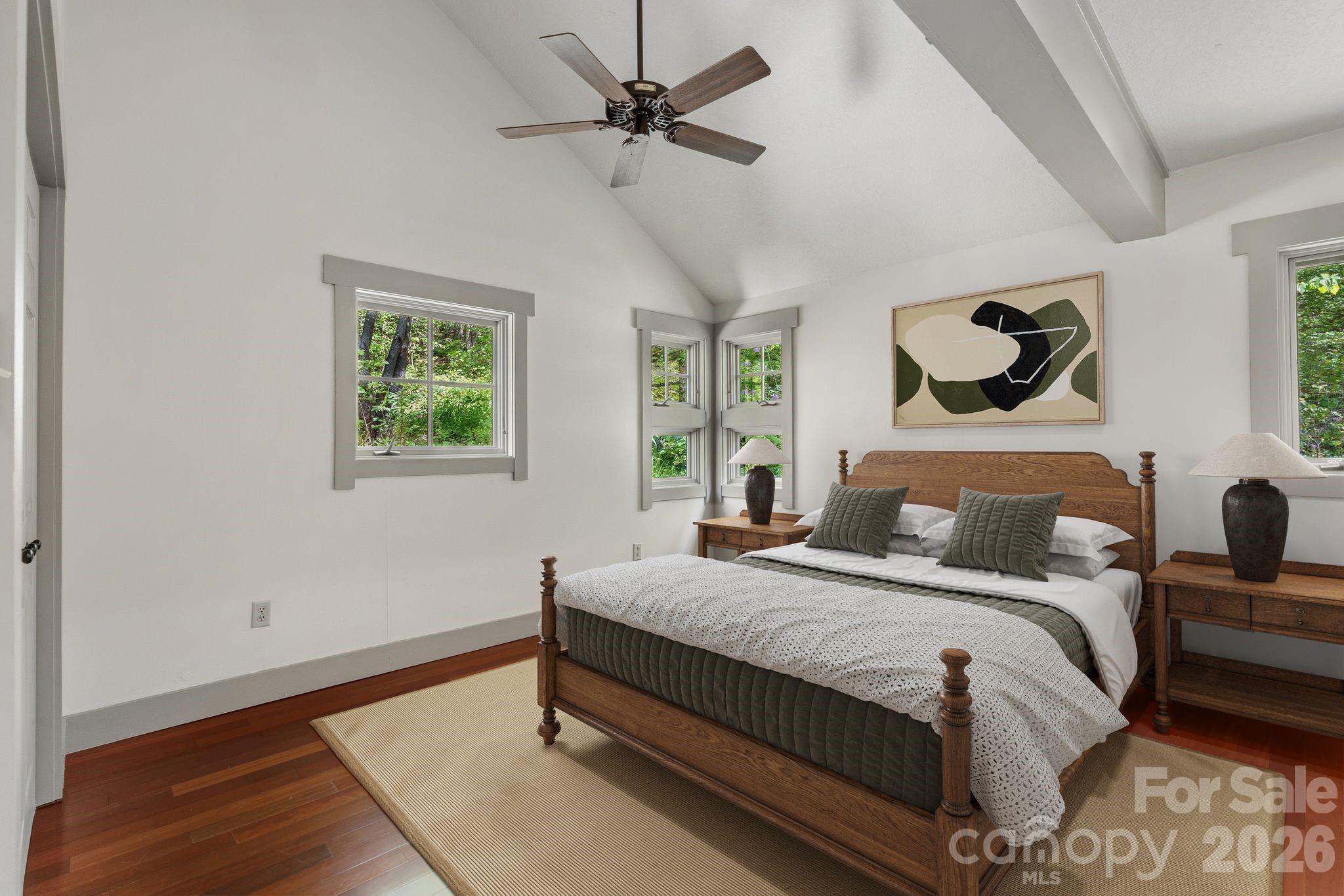 144 Pegg Road Barnardsville NC 28709