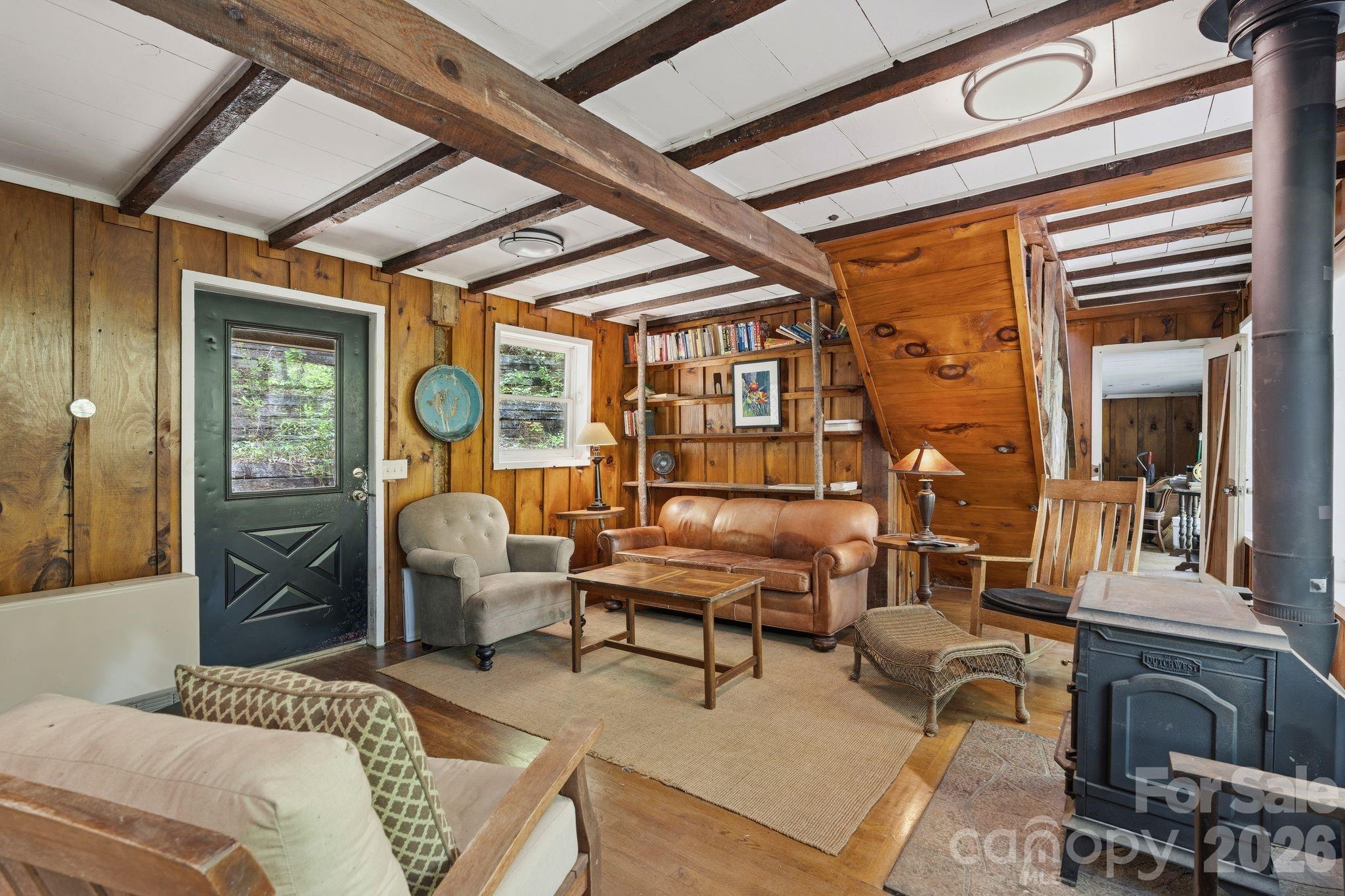 144 Pegg Road Barnardsville NC 28709