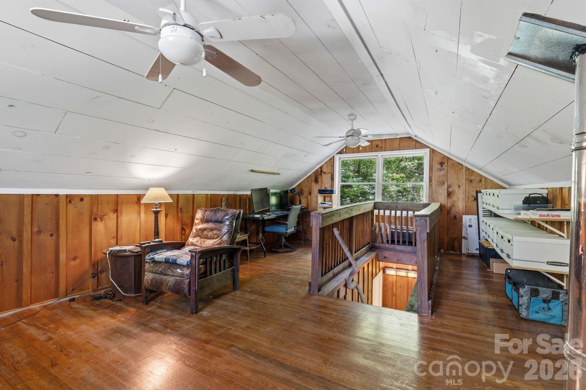 144 Pegg Road Barnardsville NC 28709