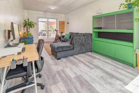 29 Herringbone Drive Asheville NC 28806