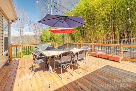 29 Herringbone Drive Asheville NC 28806