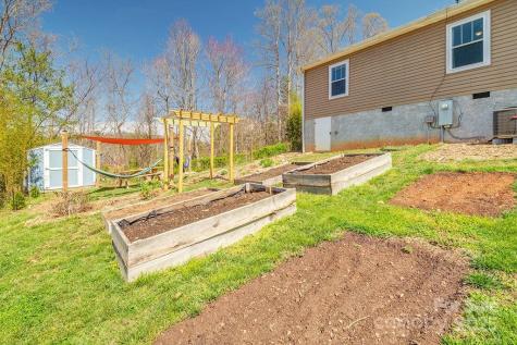 29 Herringbone Drive Asheville NC 28806