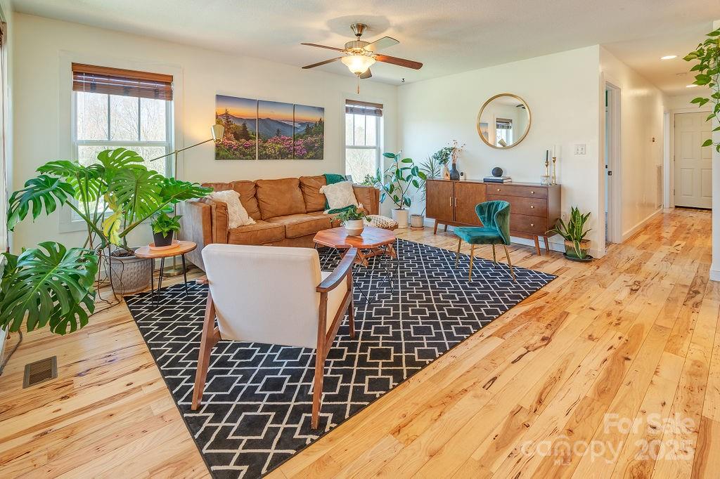 29 Herringbone Drive Asheville NC 28806