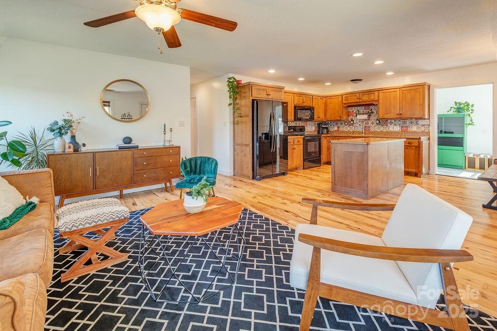 29 Herringbone Drive Asheville NC 28806