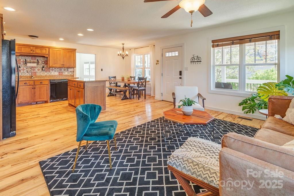 29 Herringbone Drive Asheville NC 28806