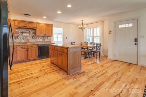 29 Herringbone Drive Asheville NC 28806