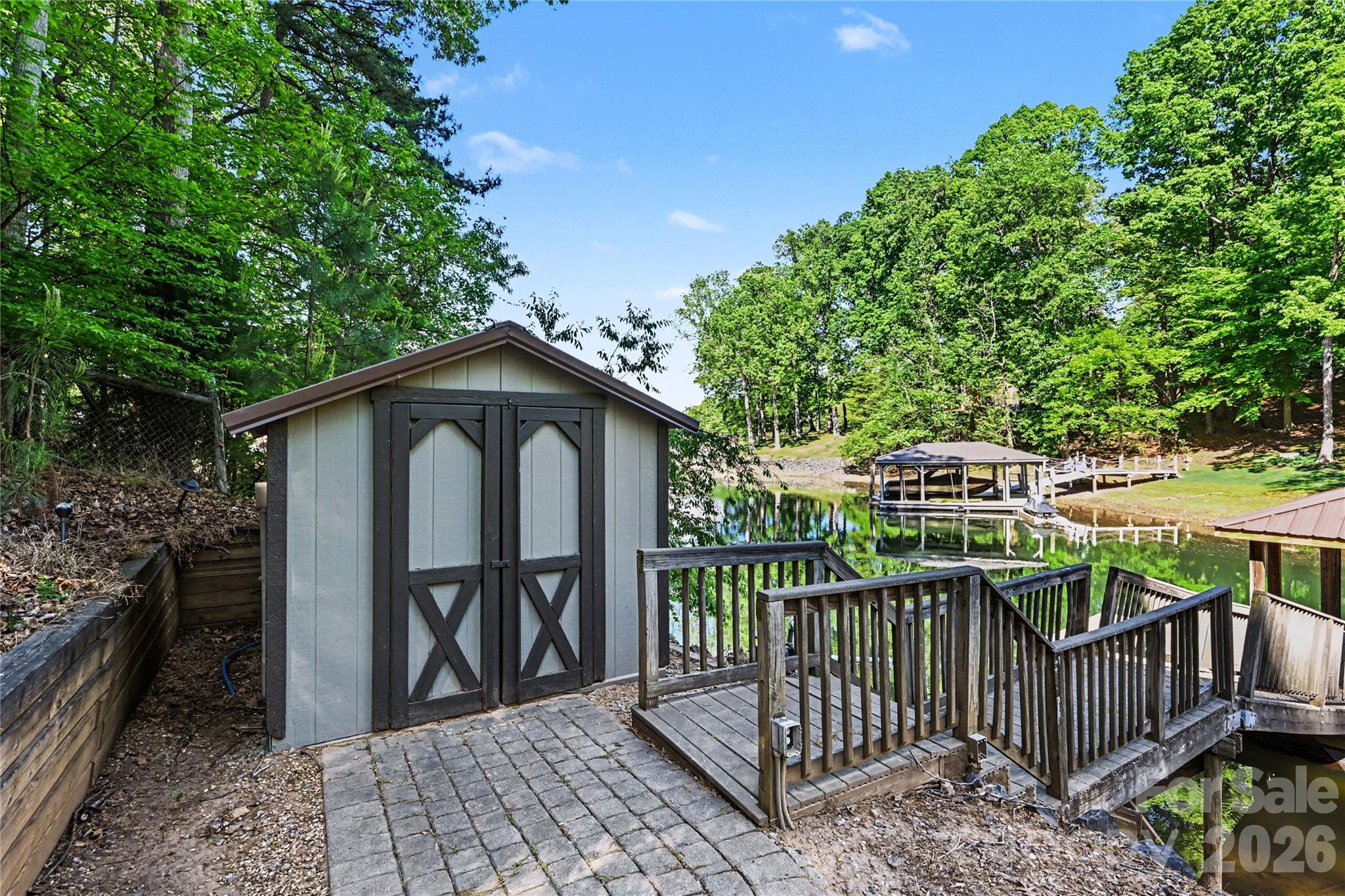 142 Lakeview Shores Loop Mooresville NC 28117