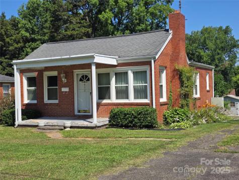 412 Ridge Street Stanley NC 28164
