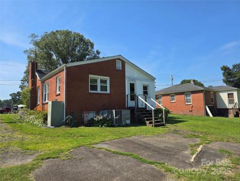 412 Ridge Street Stanley NC 28164