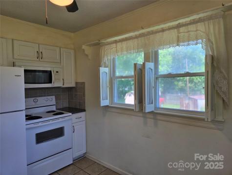 412 Ridge Street Stanley NC 28164