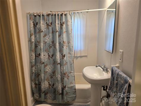 412 Ridge Street Stanley NC 28164