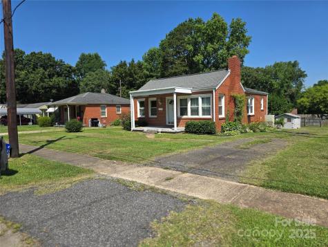 412 Ridge Street Stanley NC 28164