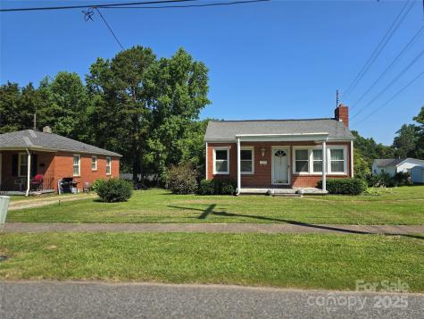 412 Ridge Street Stanley NC 28164