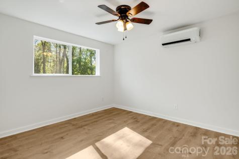 21 Oak Hill Drive Asheville NC 28806
