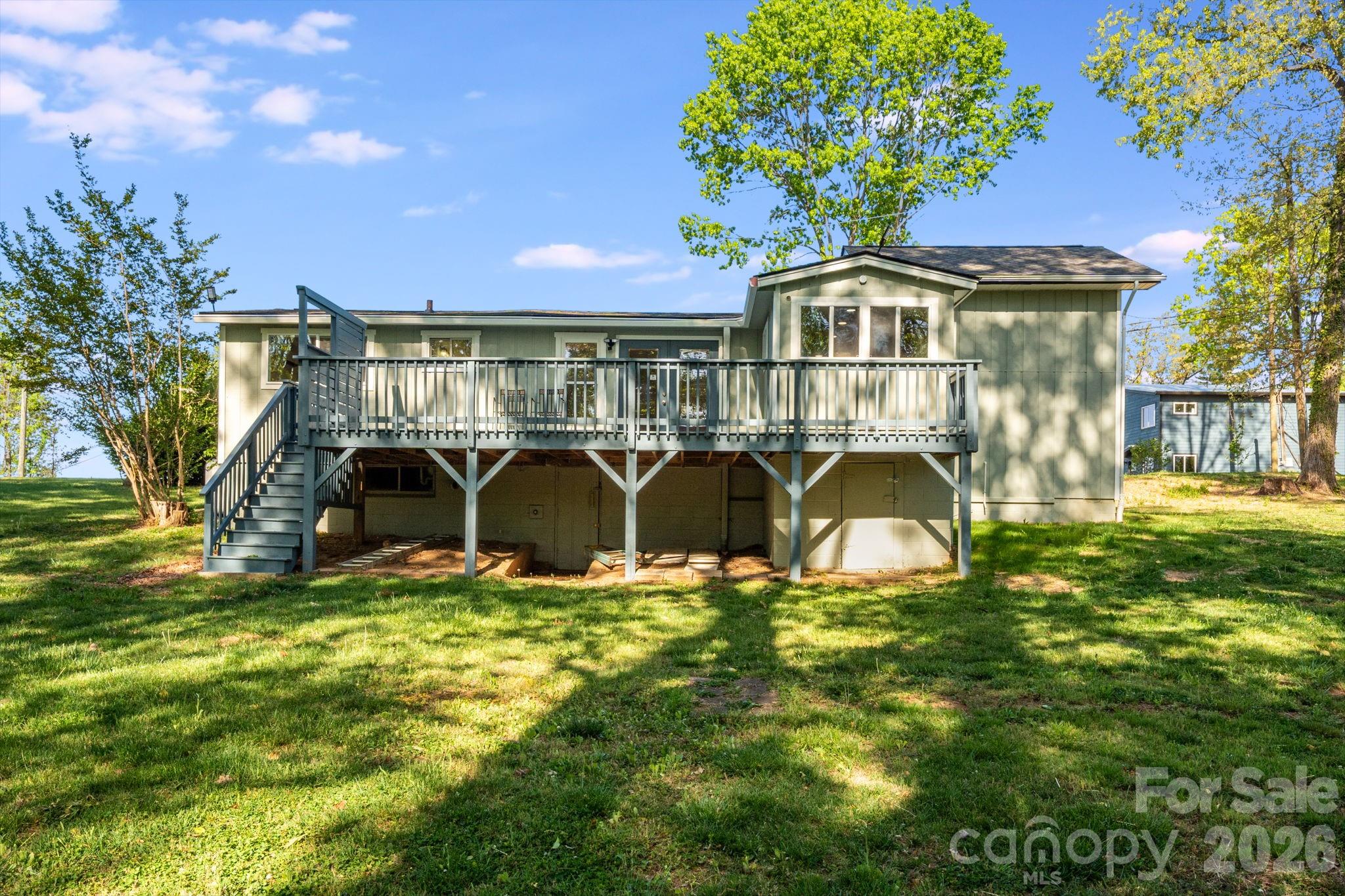 21 Oak Hill Drive Asheville NC 28806