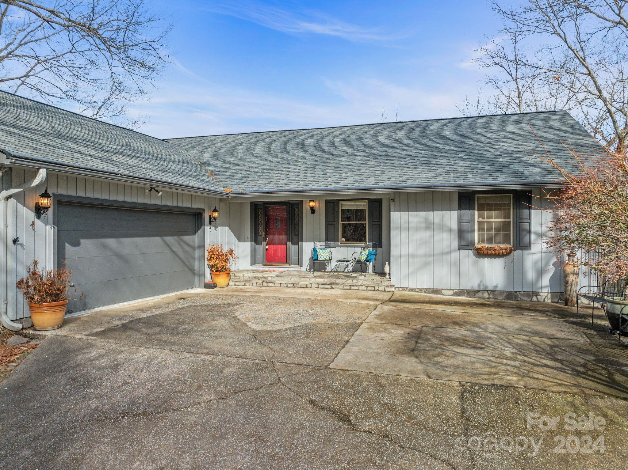 120 Treetops Lane Lake Lure NC 28746