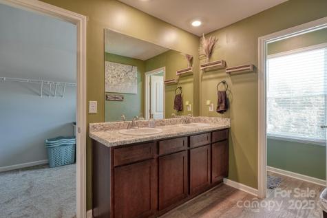 1281 Twin Bridge Road Gaffney SC 29341