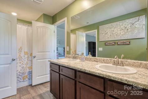 1281 Twin Bridge Road Gaffney SC 29341
