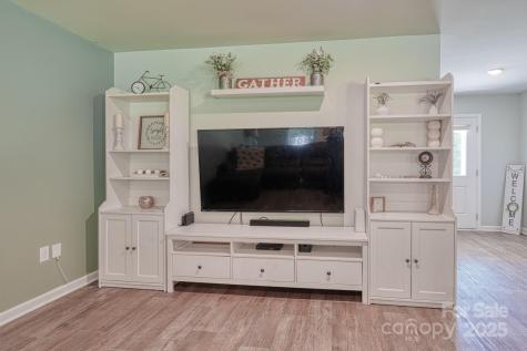 1281 Twin Bridge Road Gaffney SC 29341
