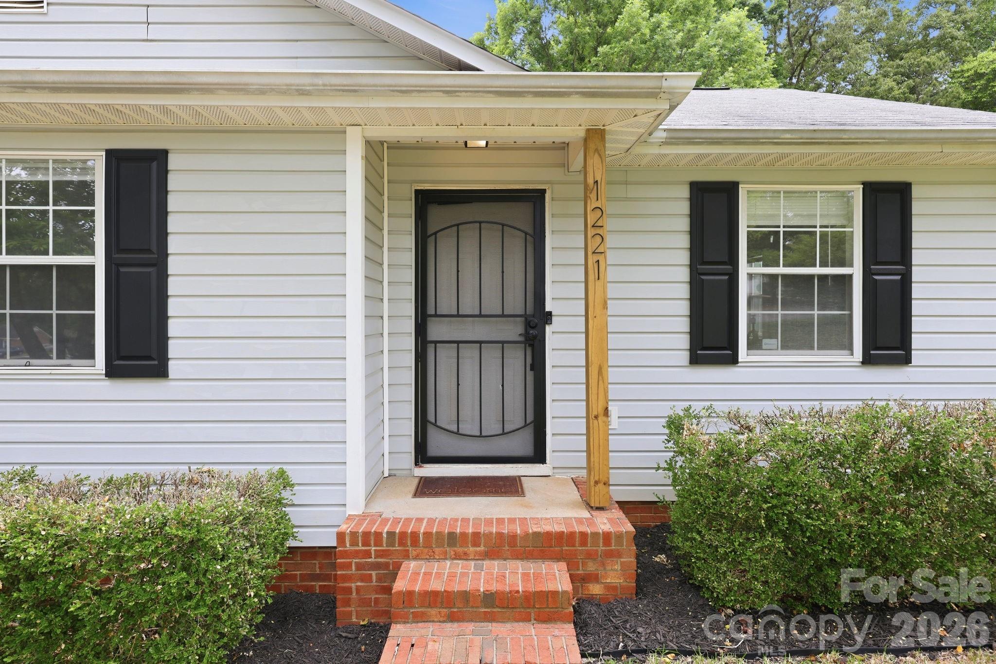 1221 Capps Hollow Drive Charlotte NC 28216
