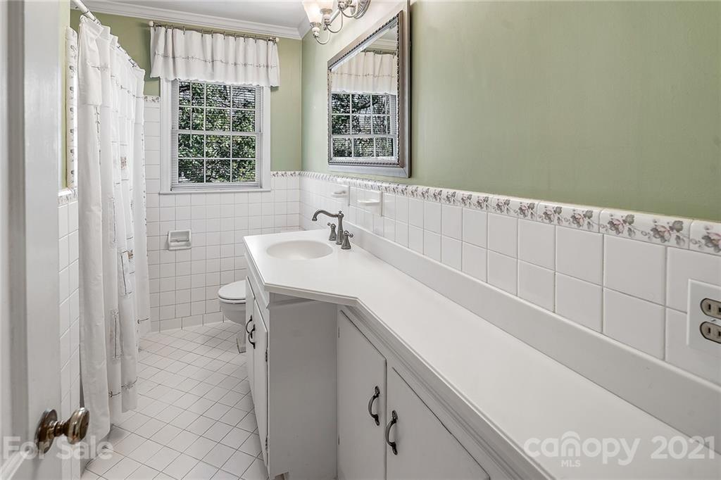 2631 Rothwood Drive Charlotte NC 28211
