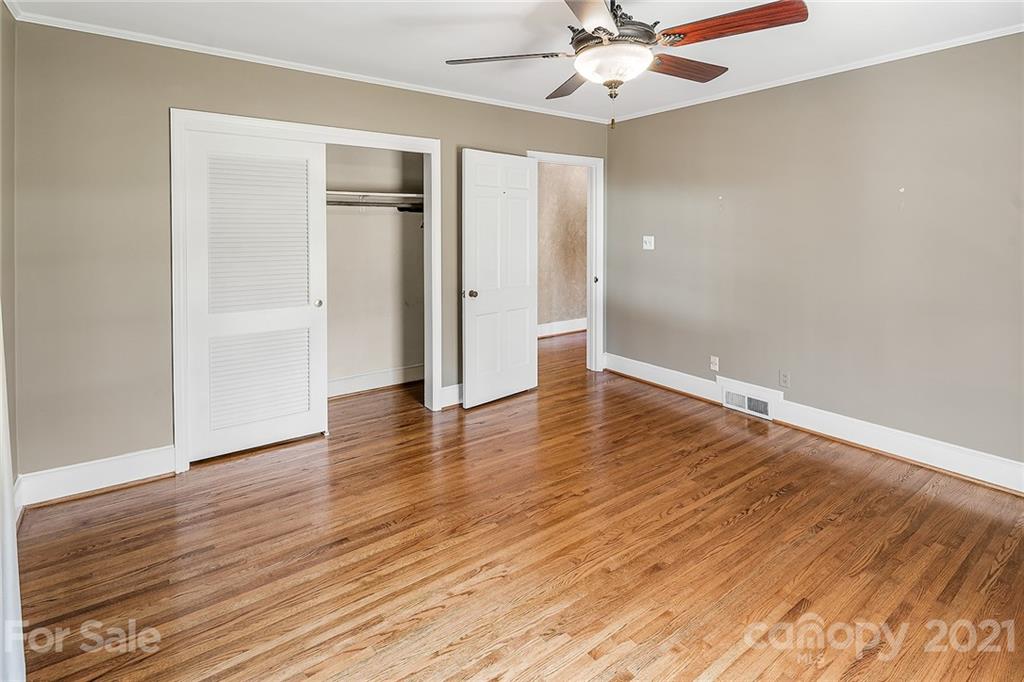 2631 Rothwood Drive Charlotte NC 28211