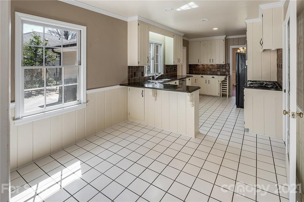 2631 Rothwood Drive Charlotte NC 28211